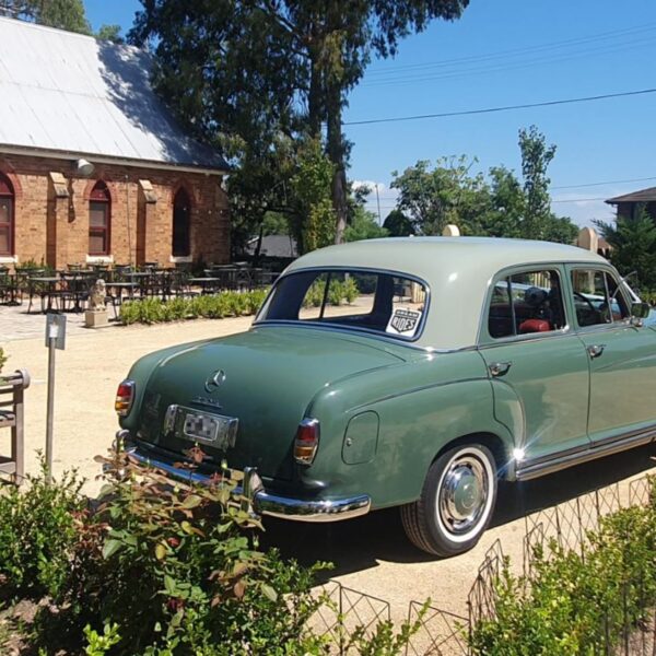 Lords Estate wedding car2